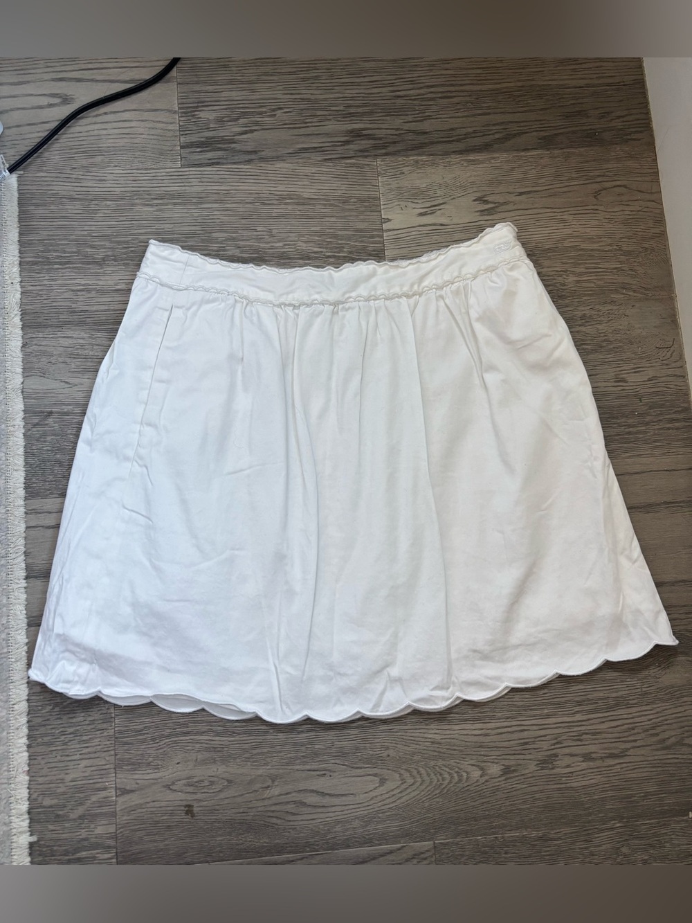 Vineyard Vines White Cotton Mini Skirt Elastic Waist Size 8 Preppy Summer
